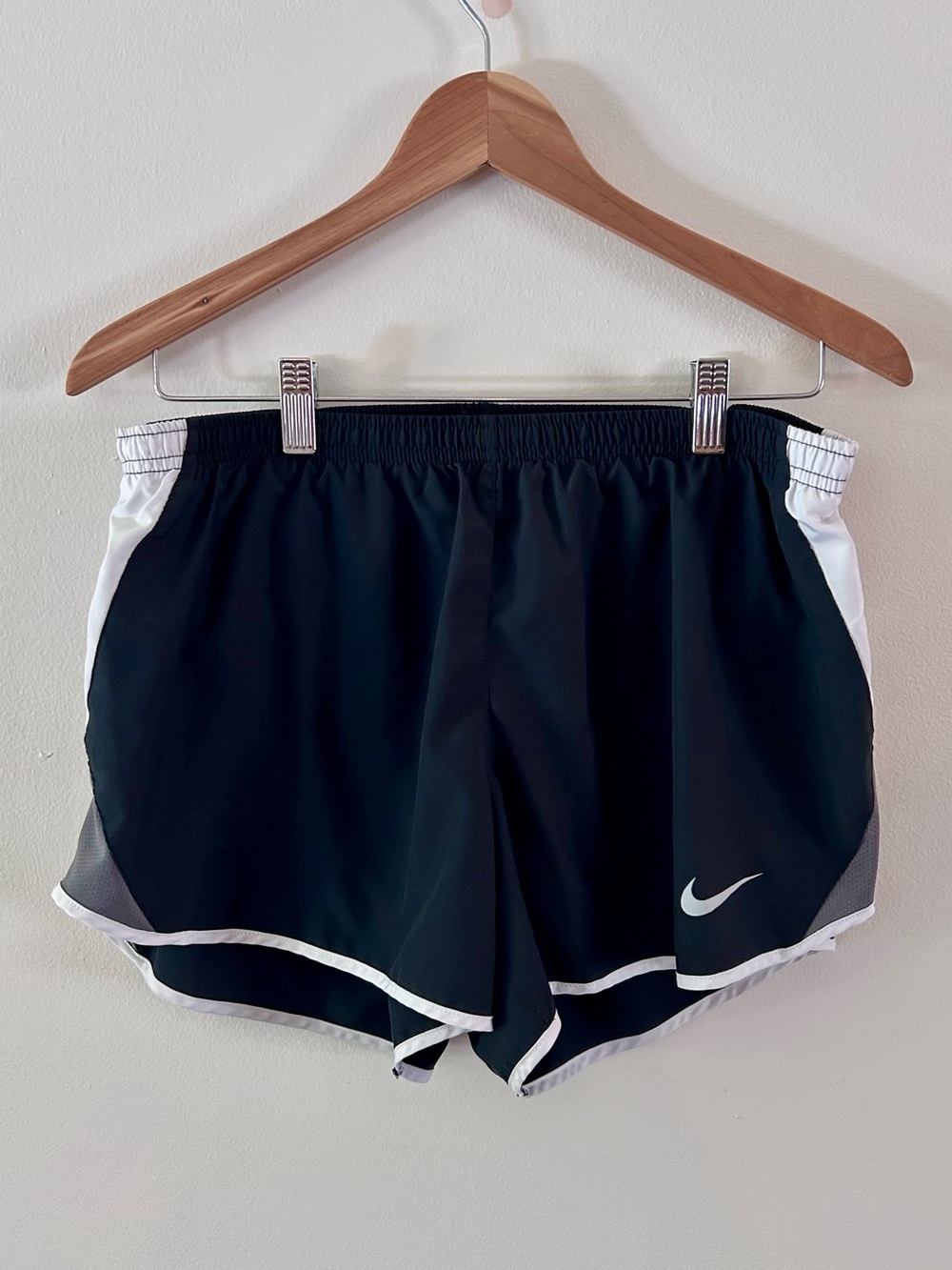 NIKE Dri-Fit Women’s Running Shorts with Built-In Brief. Size Large. VGUC.